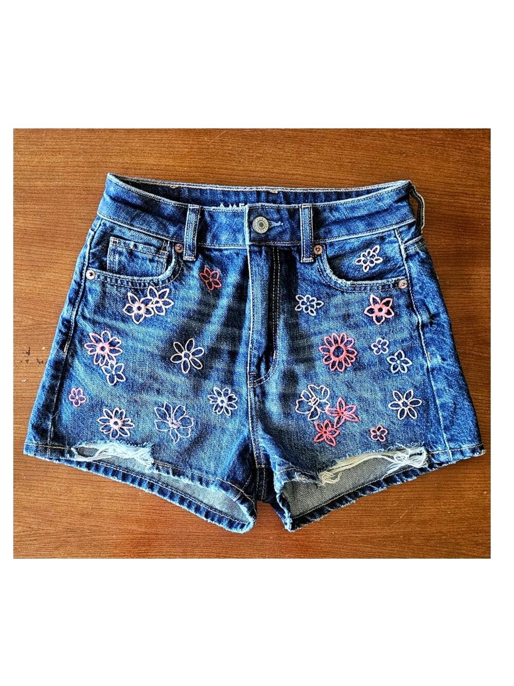 American Eagle Floral Embroidered Denim Shorts High Rise Distressed Blue Sz 000